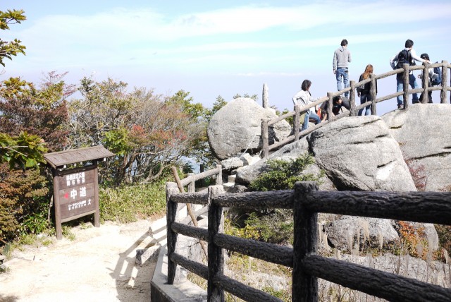 御在所岳・中登山道