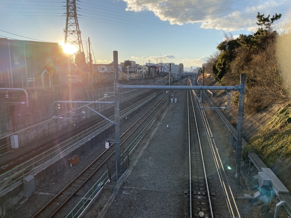 国分寺市日吉町の築山橋